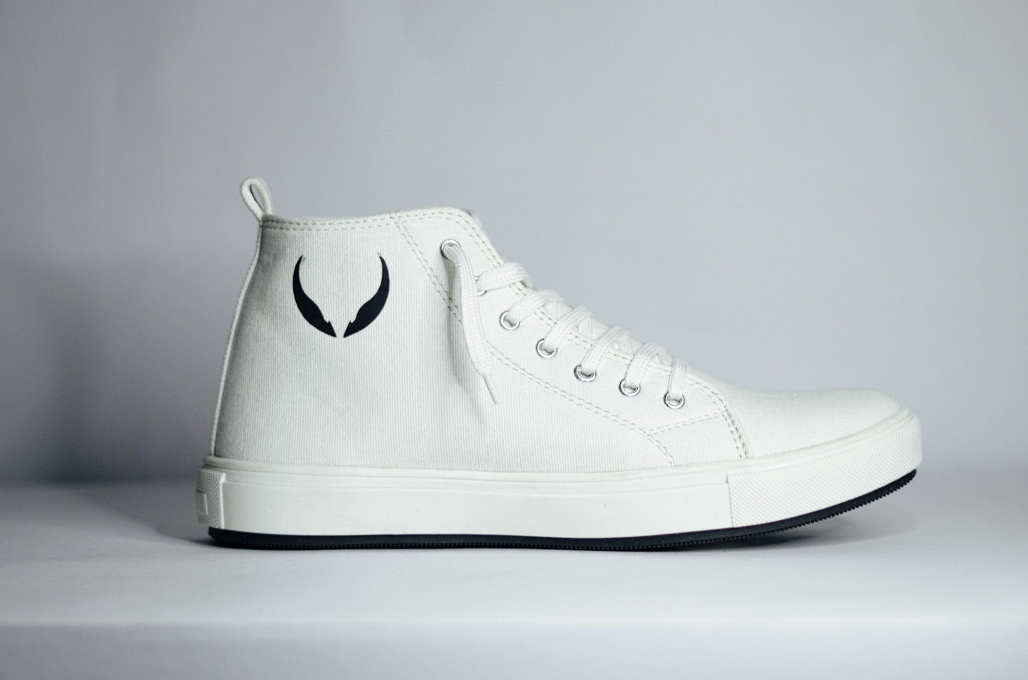 Truevenom Hi-Qs .White